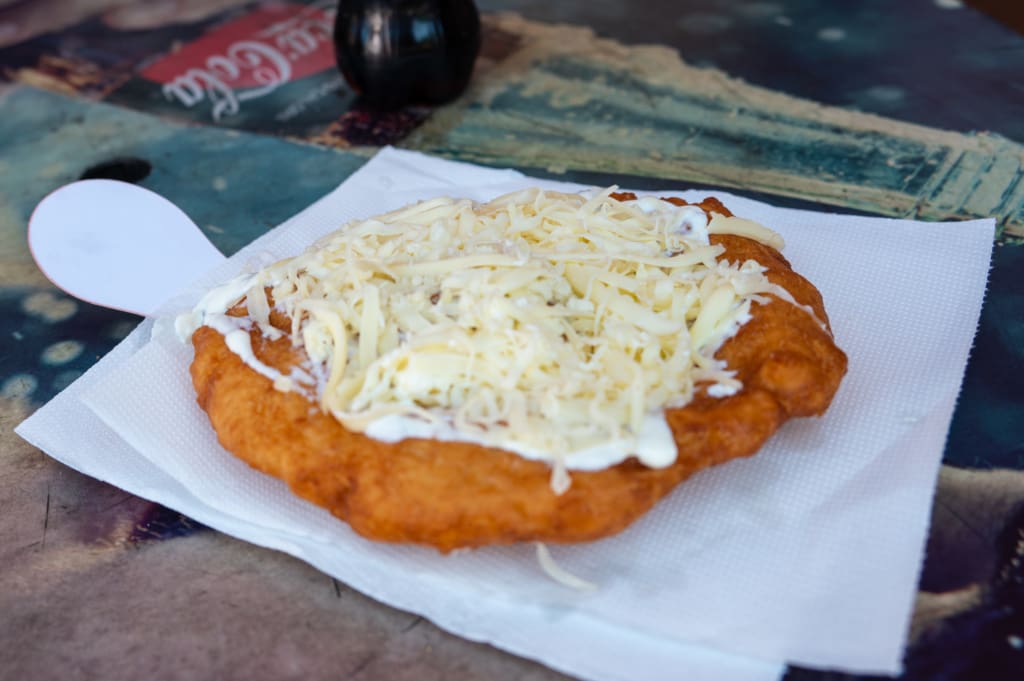 Lango outside Bran Castle