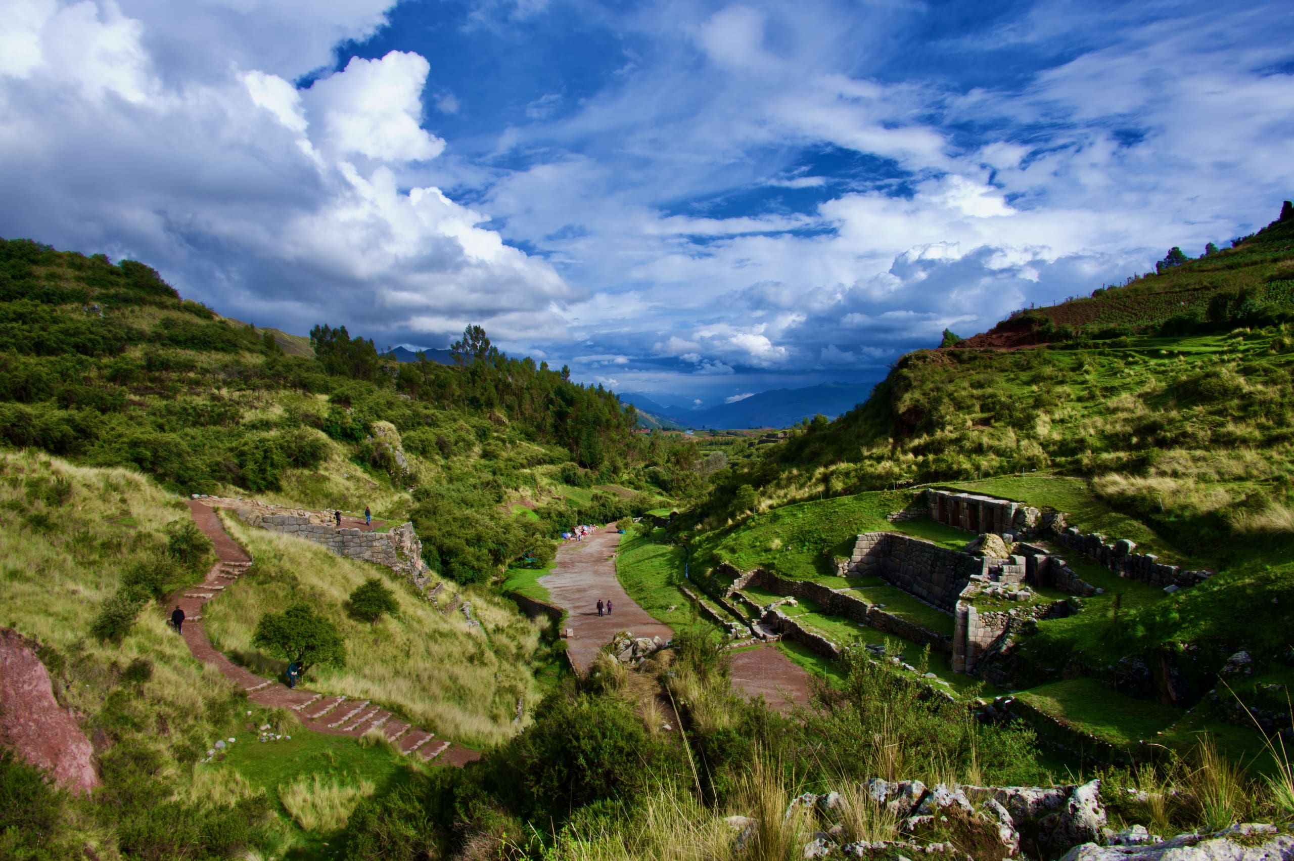 Tombamachay Sacred Valley via the Cusco Tourist Ticket