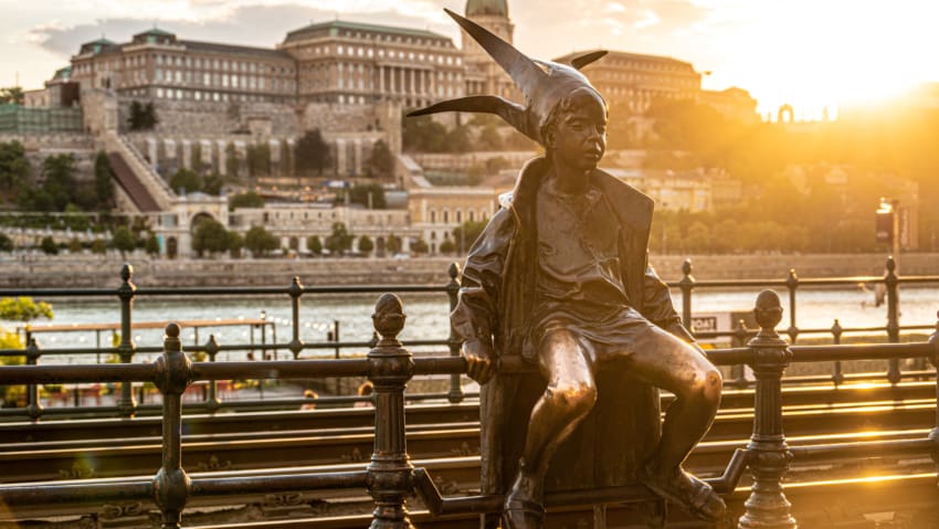LIttle Princess Statue on our Budapest Walking Tour