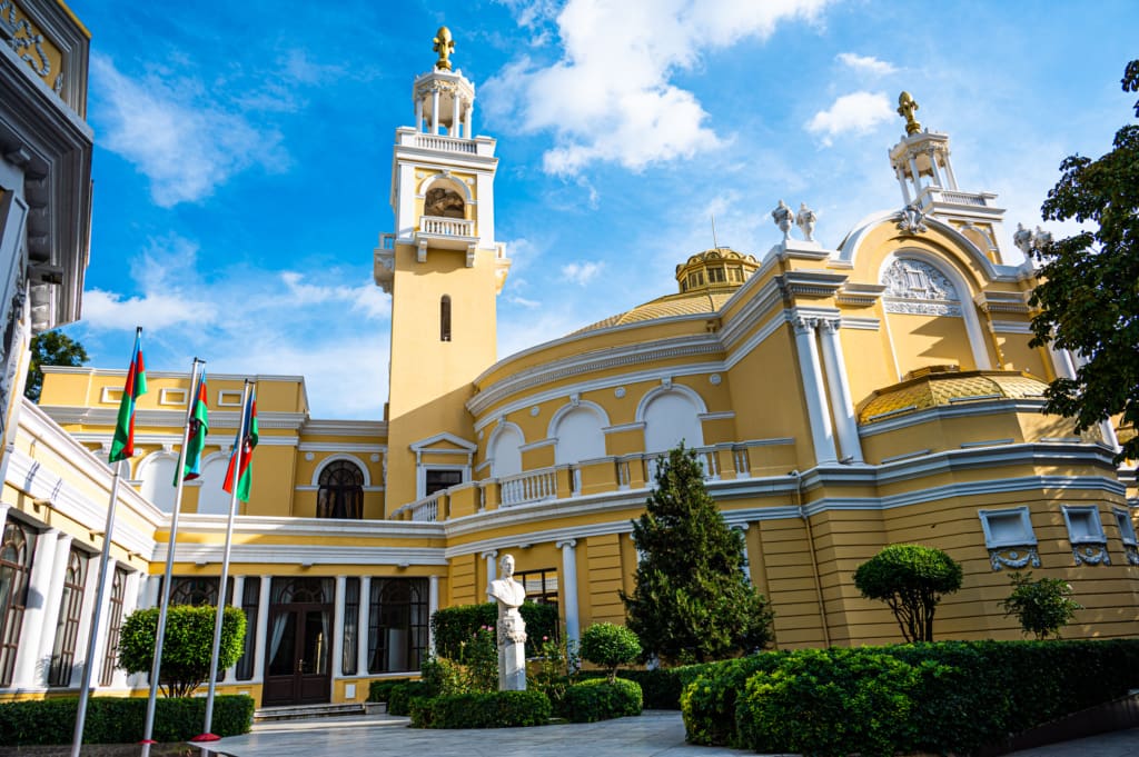 Philharmonic hall in Baku, one of the best things to see